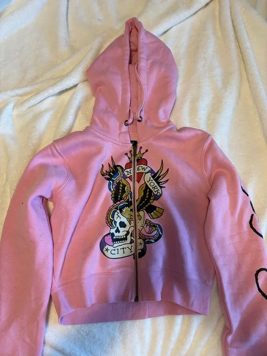 Ed Hardy - Picture 1 of 1
